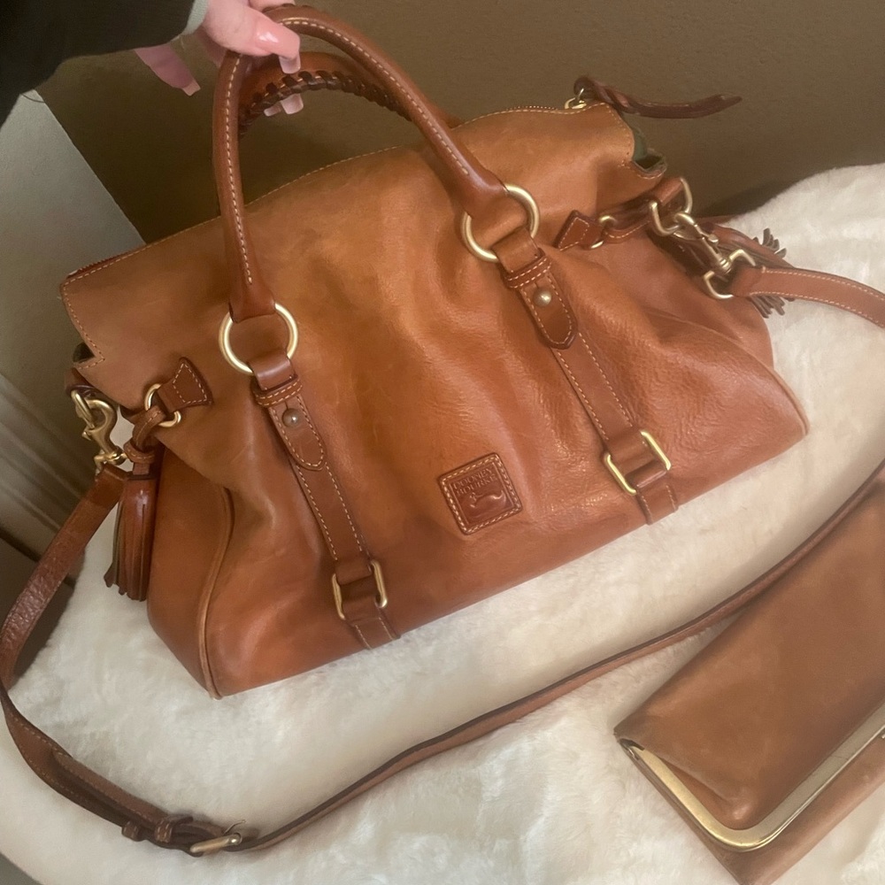 Dooney & Bourke brown Leather Handbag Purse